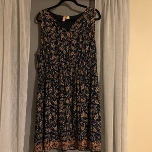 Market and Spruce Navy dress